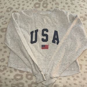 Cropped sweatshirt